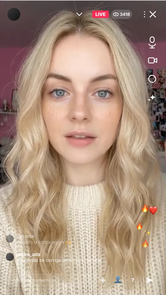 Live de exemplo no TikTok com comentários sobre o Auto Edit